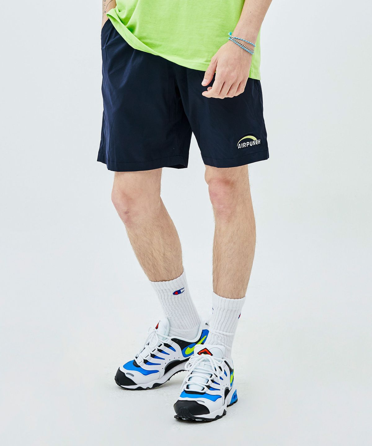 에어펀치(AIRPUNCH) Logo Shorts_navy