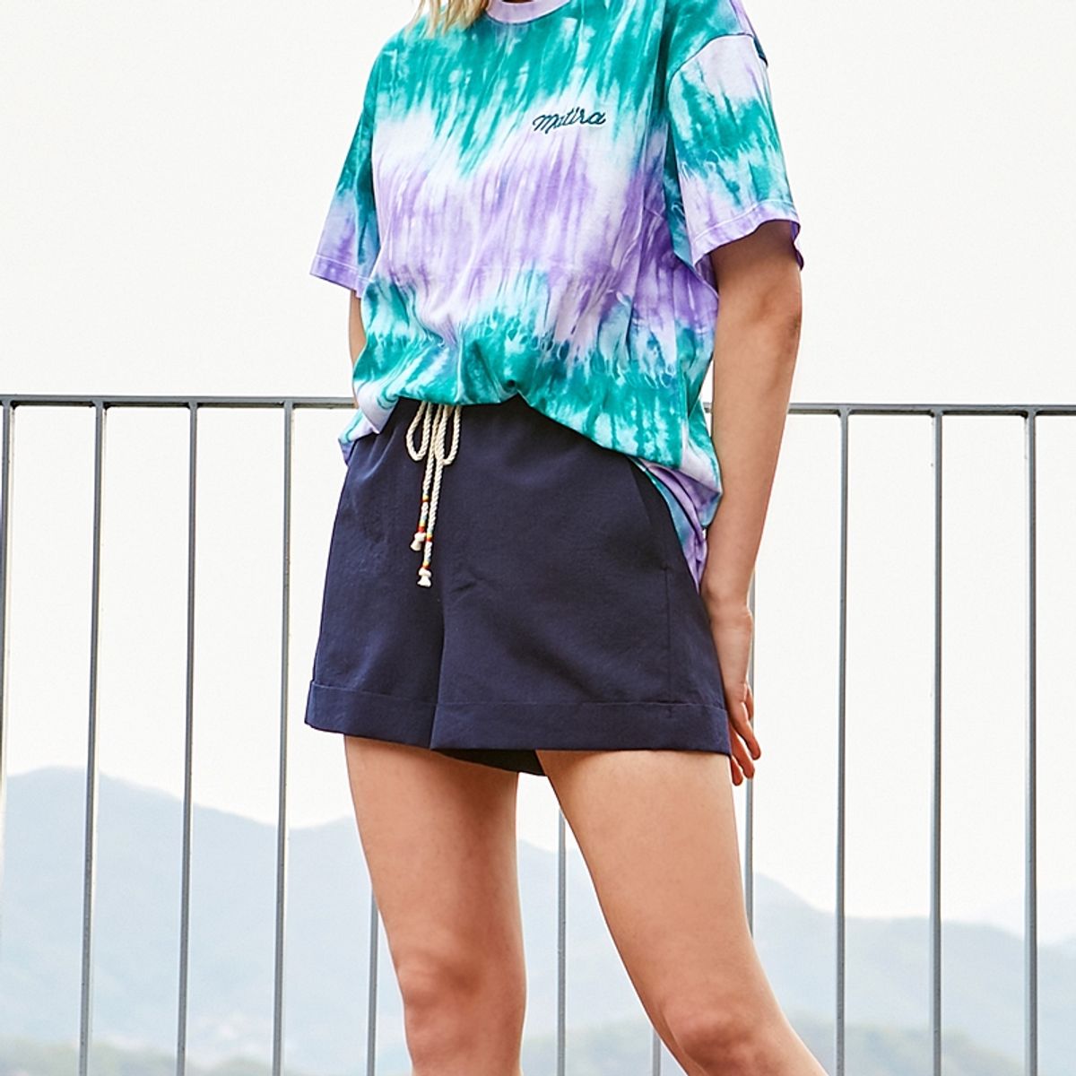 핀블랙(PINBLACK) TASSEL BANDING SHORT PANTS NAVY