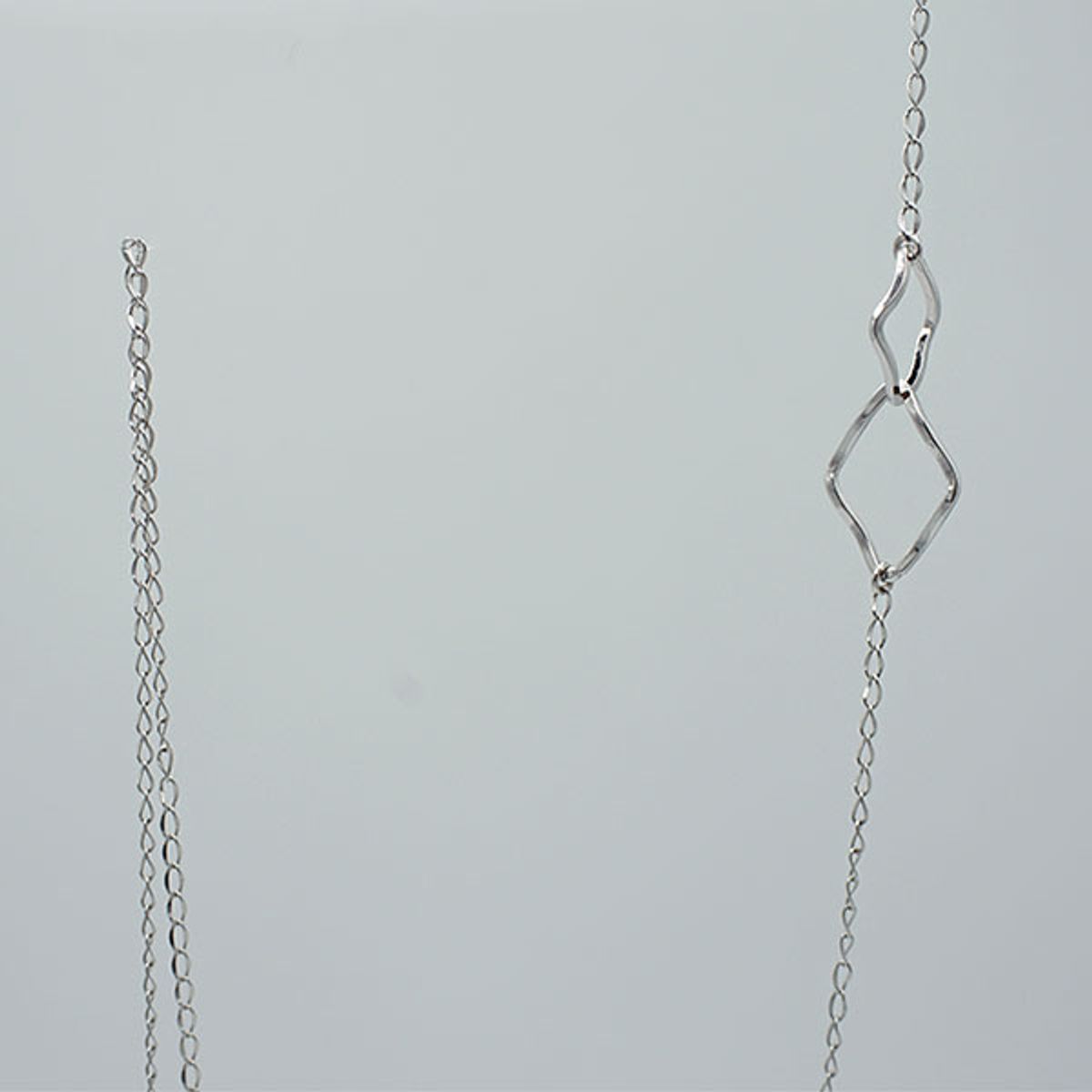 트레쥬(TREAJU) Wave diamond link surgical glasses chain
