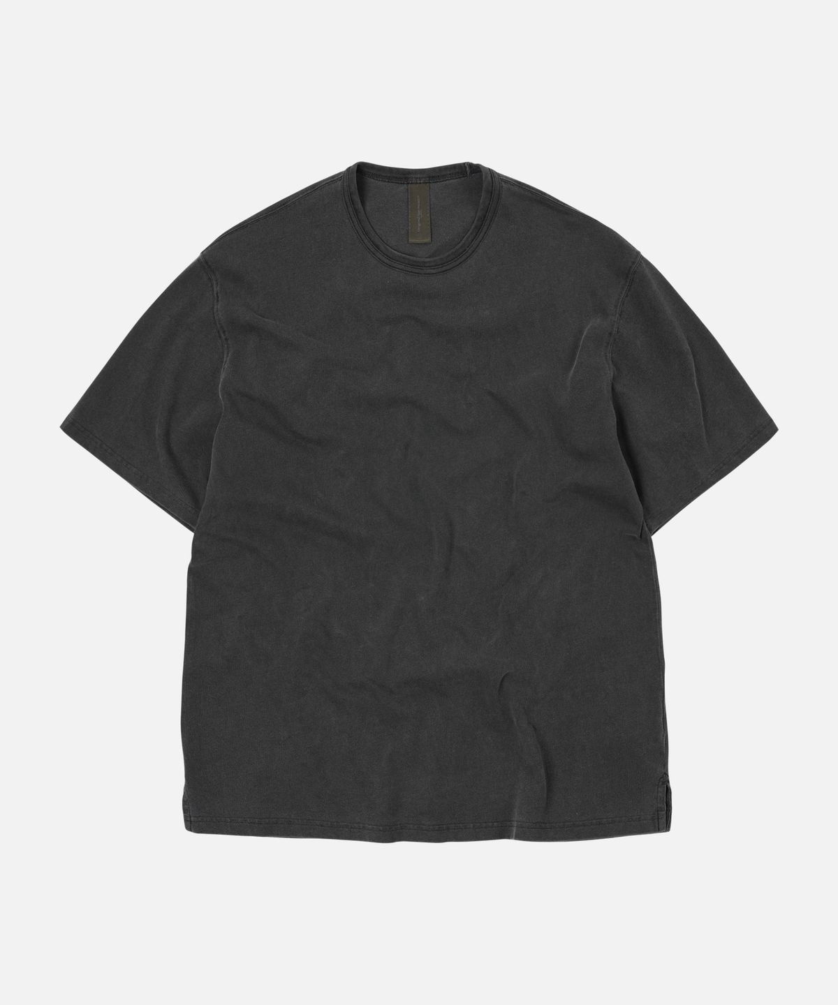프리즘웍스(FRIZMWORKS) OG PIGMENT DYEING HALF TEE _ CHARCOAL