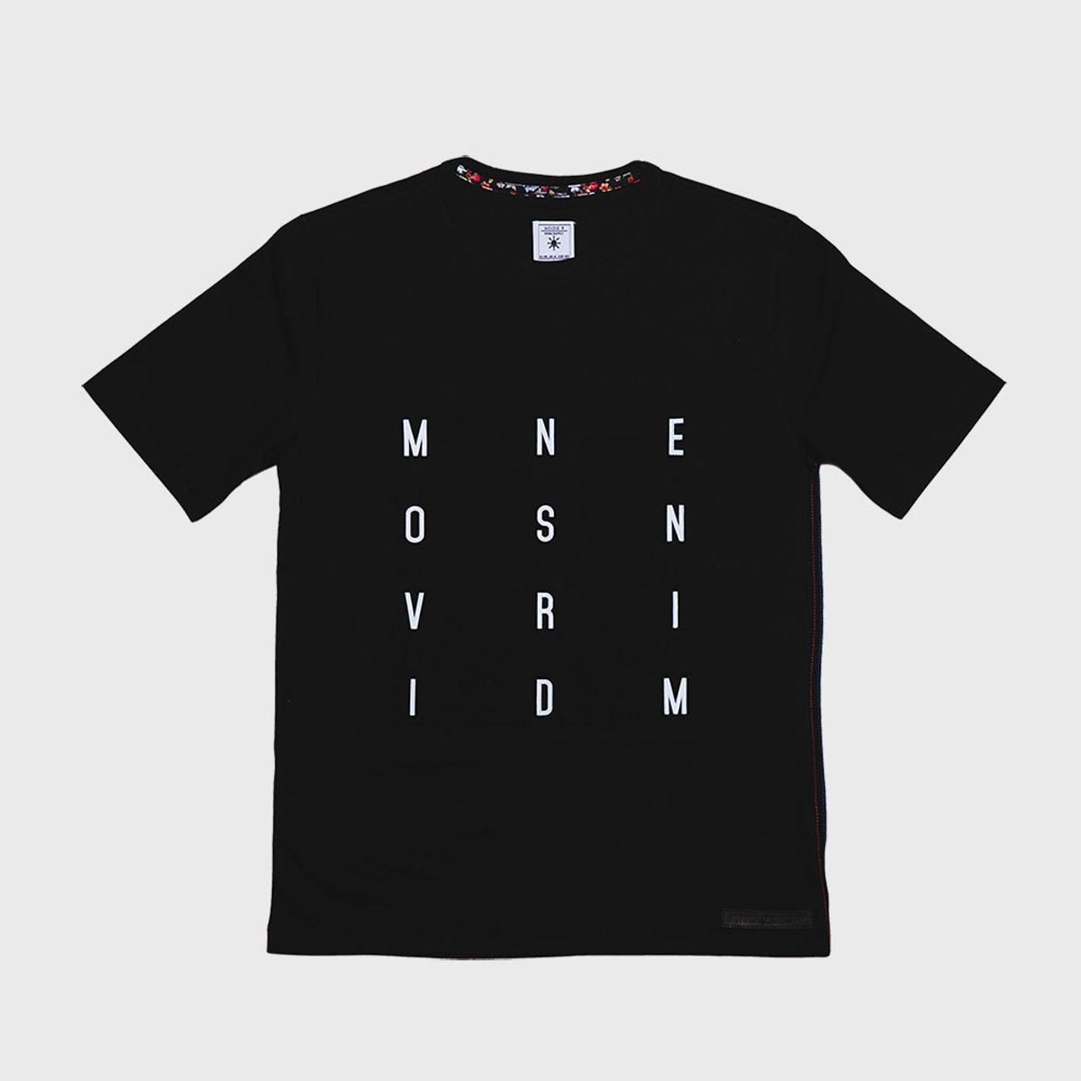 모빈스알(MOVINS.R) PENNA MOFIT SHORT TEE BLACK