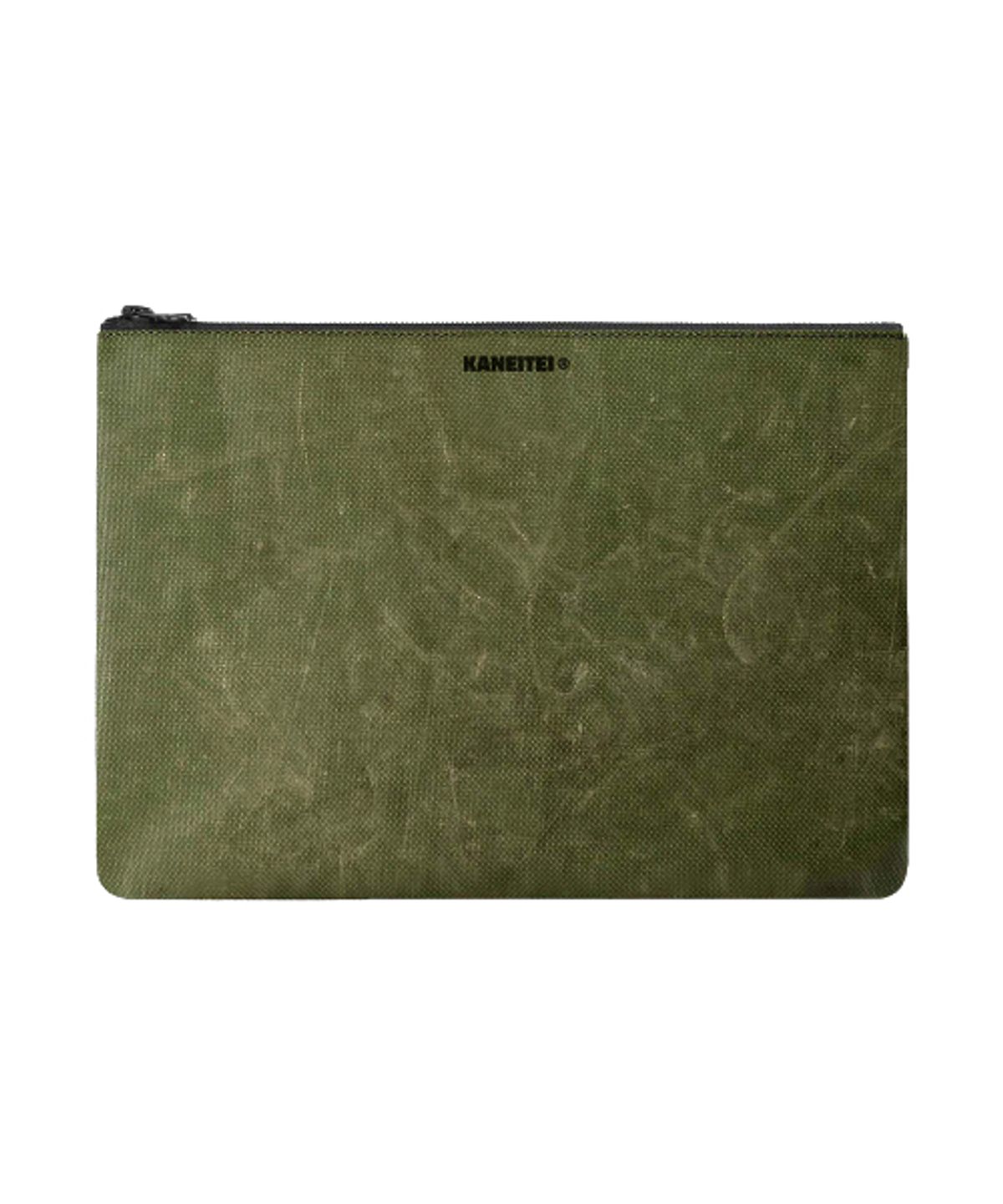 카네이테이(KANEITEI) TIGER FLAT POUCH XL (OLIVE DRAB) / UPCYCLED