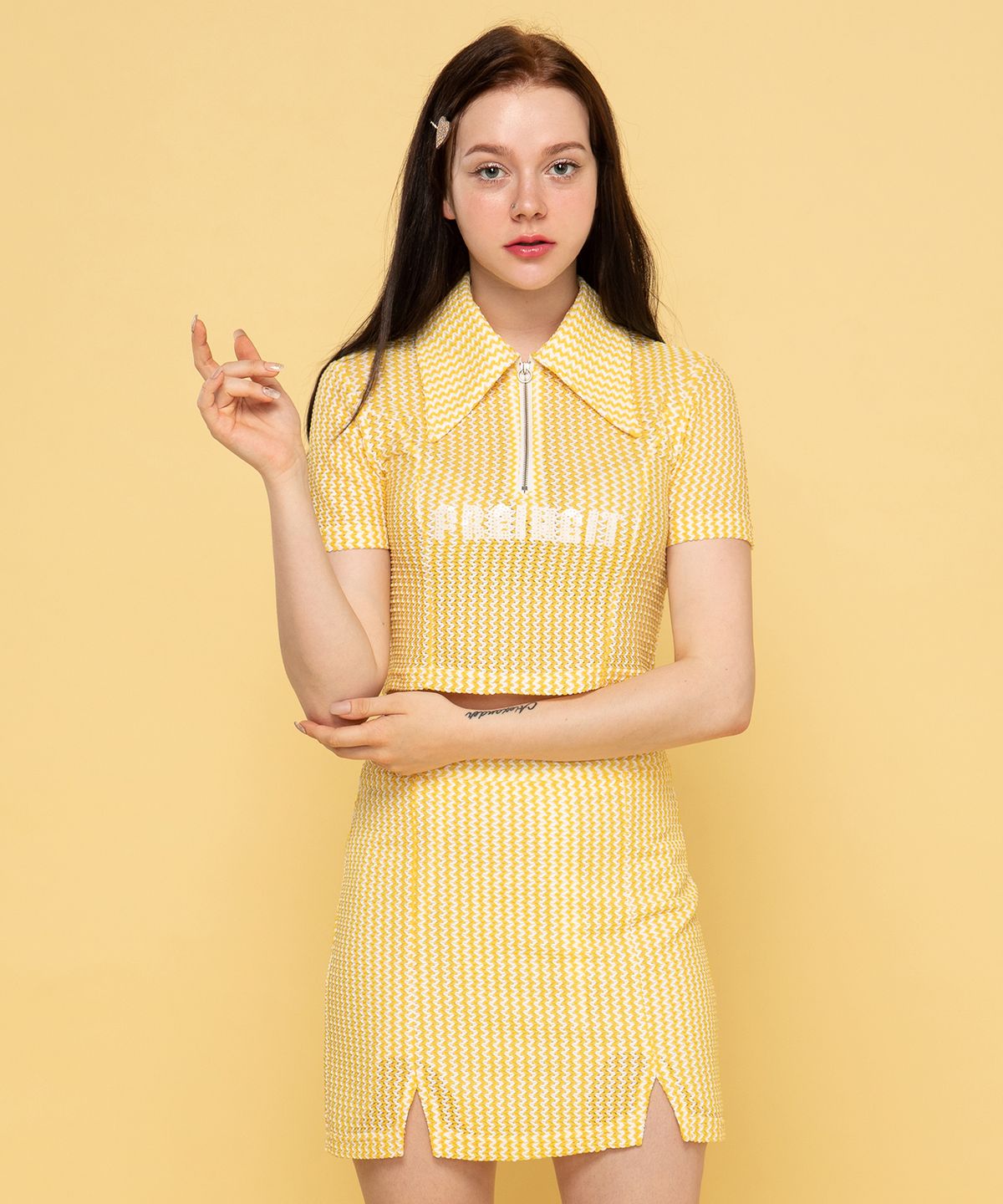 프라이하잇(THEFRHT) TRIKOT TWO-PIECE SK (YELLOW)