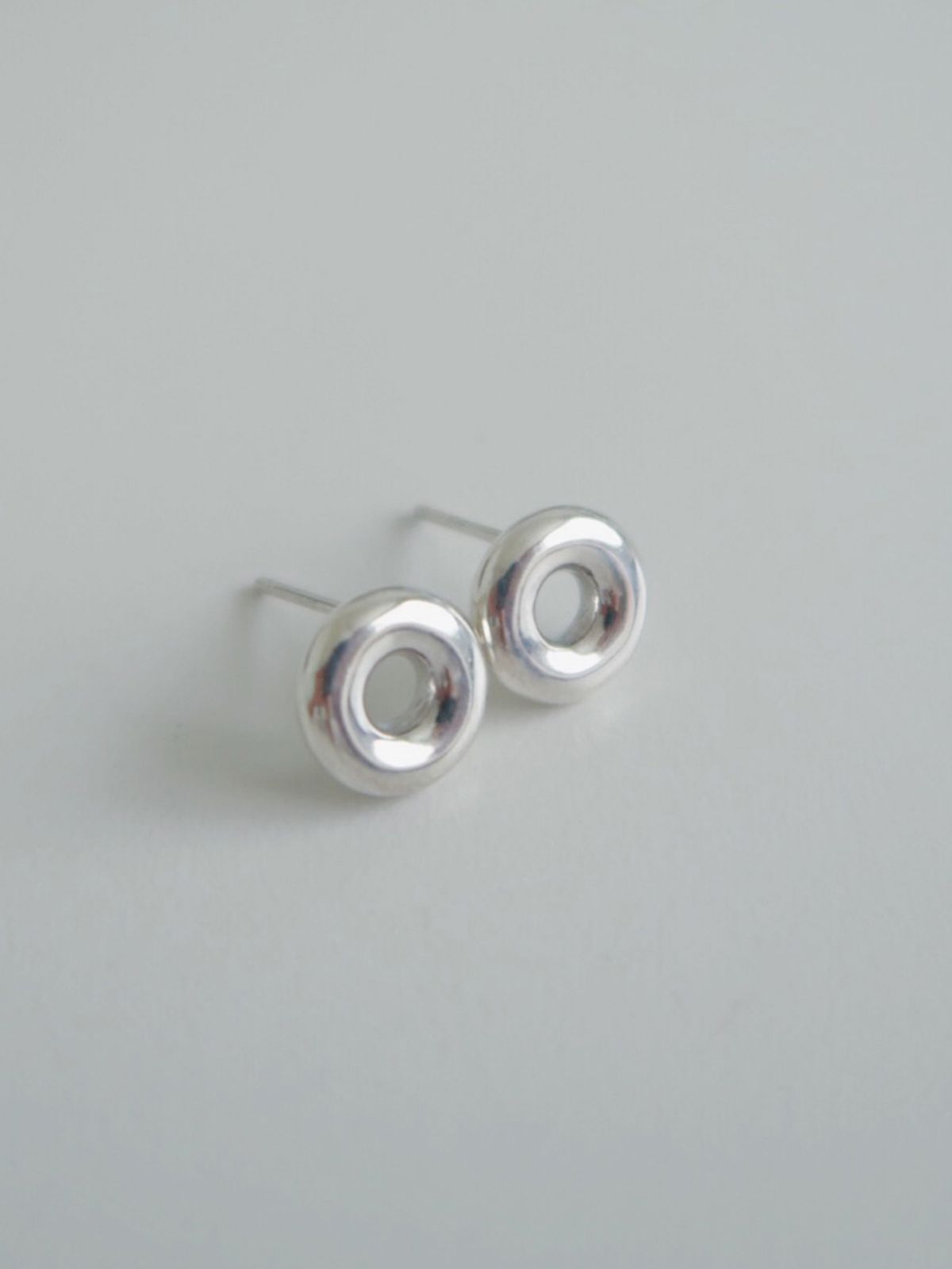 마호가니(MAHOGANI) ROND EARRINGS