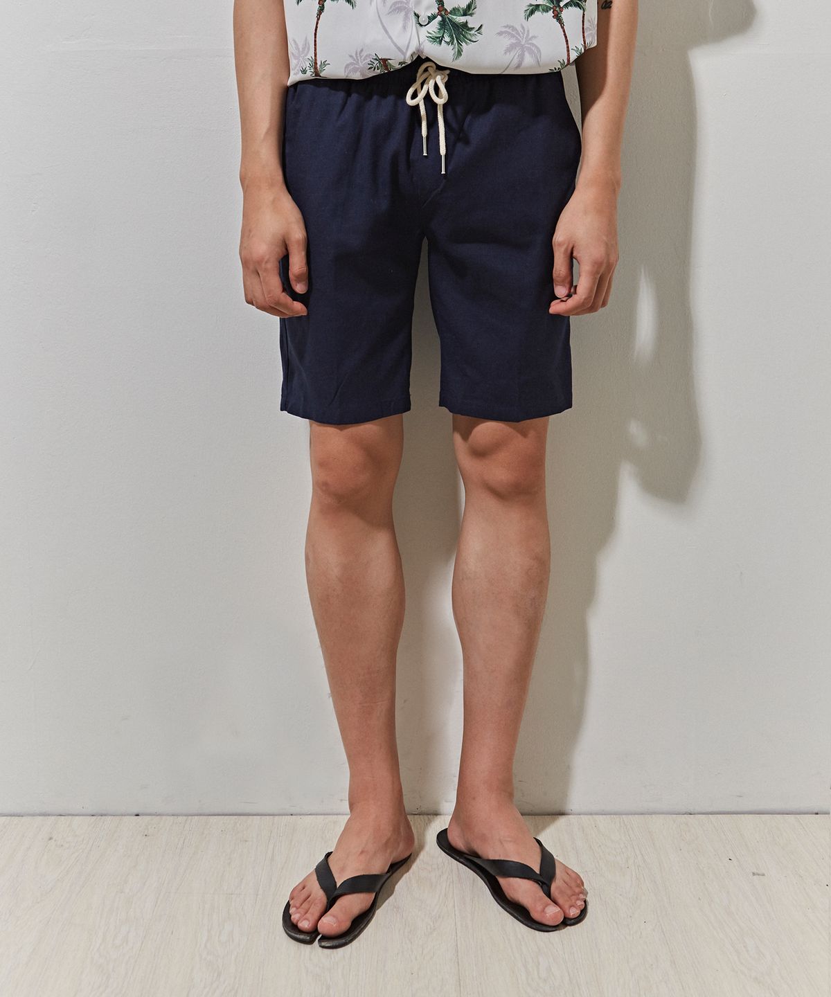 에이본(THE-ABON) kiev linen half pants (navy)