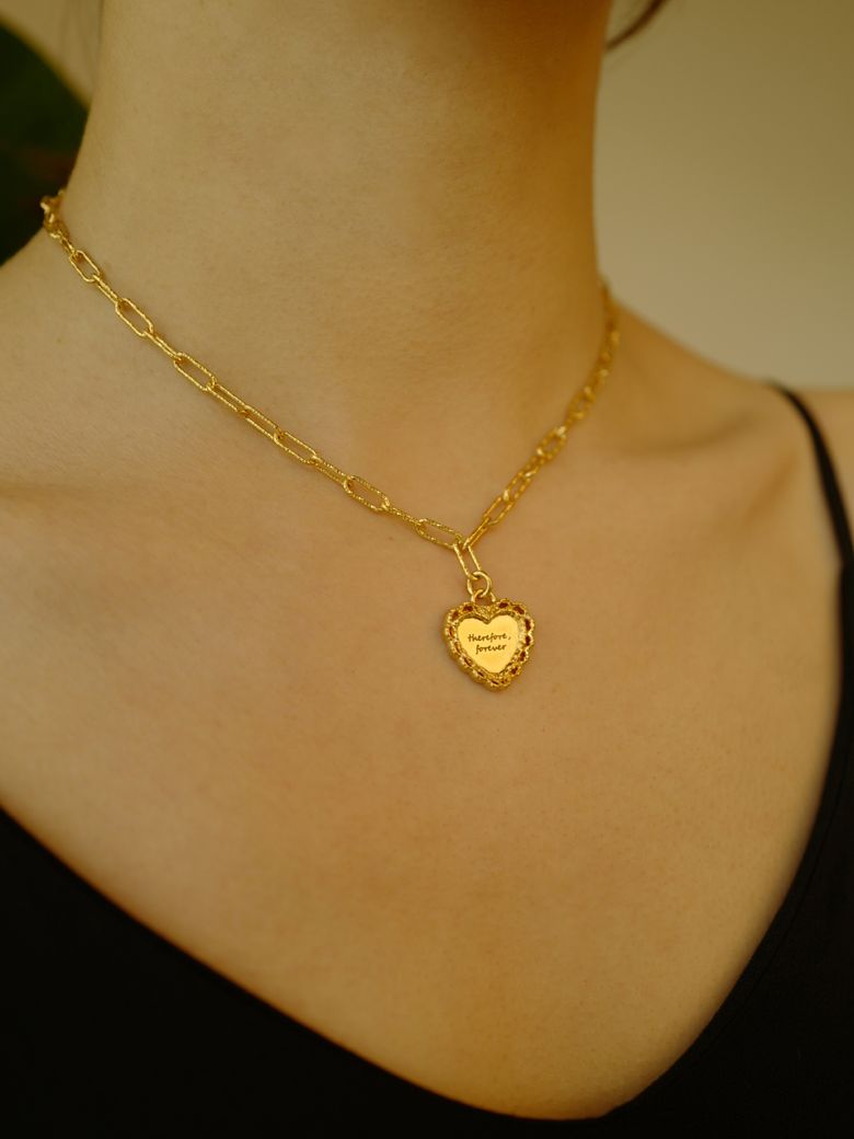 lace heart  choker