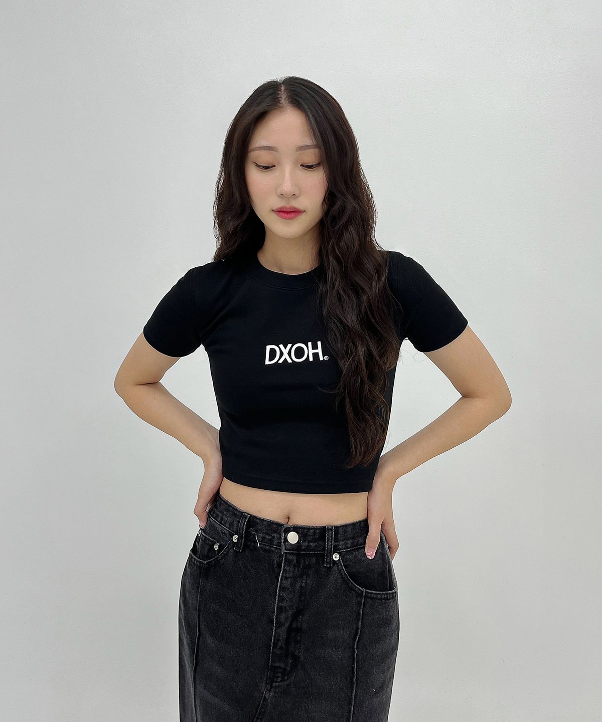 디쏘에이치(D.XO.H) 로고 크롭 [ Black ]