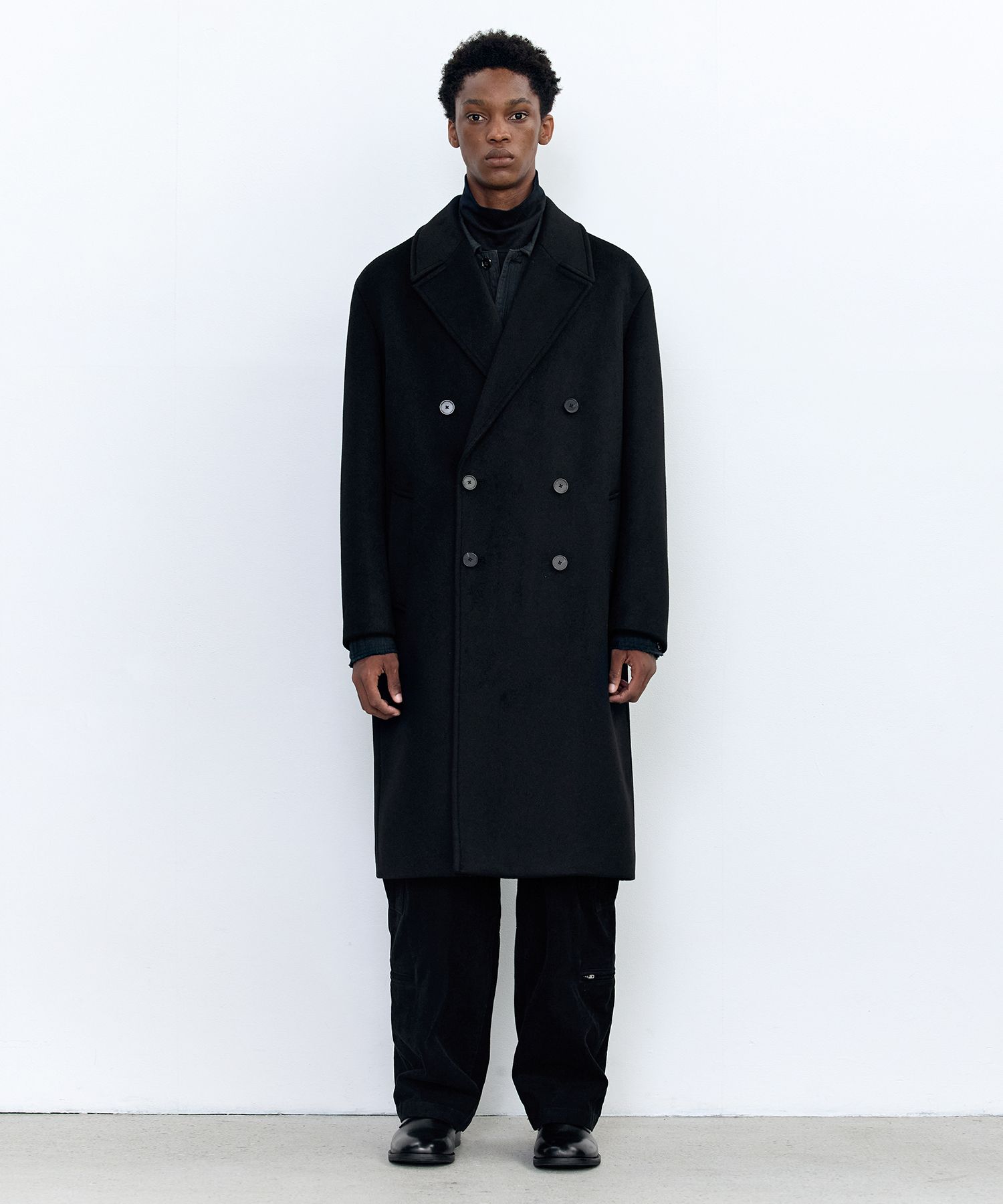 ESTNATION ブラック カシミヤ混ダブルブレスト ピーコート ESTNATION ブラック カシミヤ混ダブルブレスト ピーコート