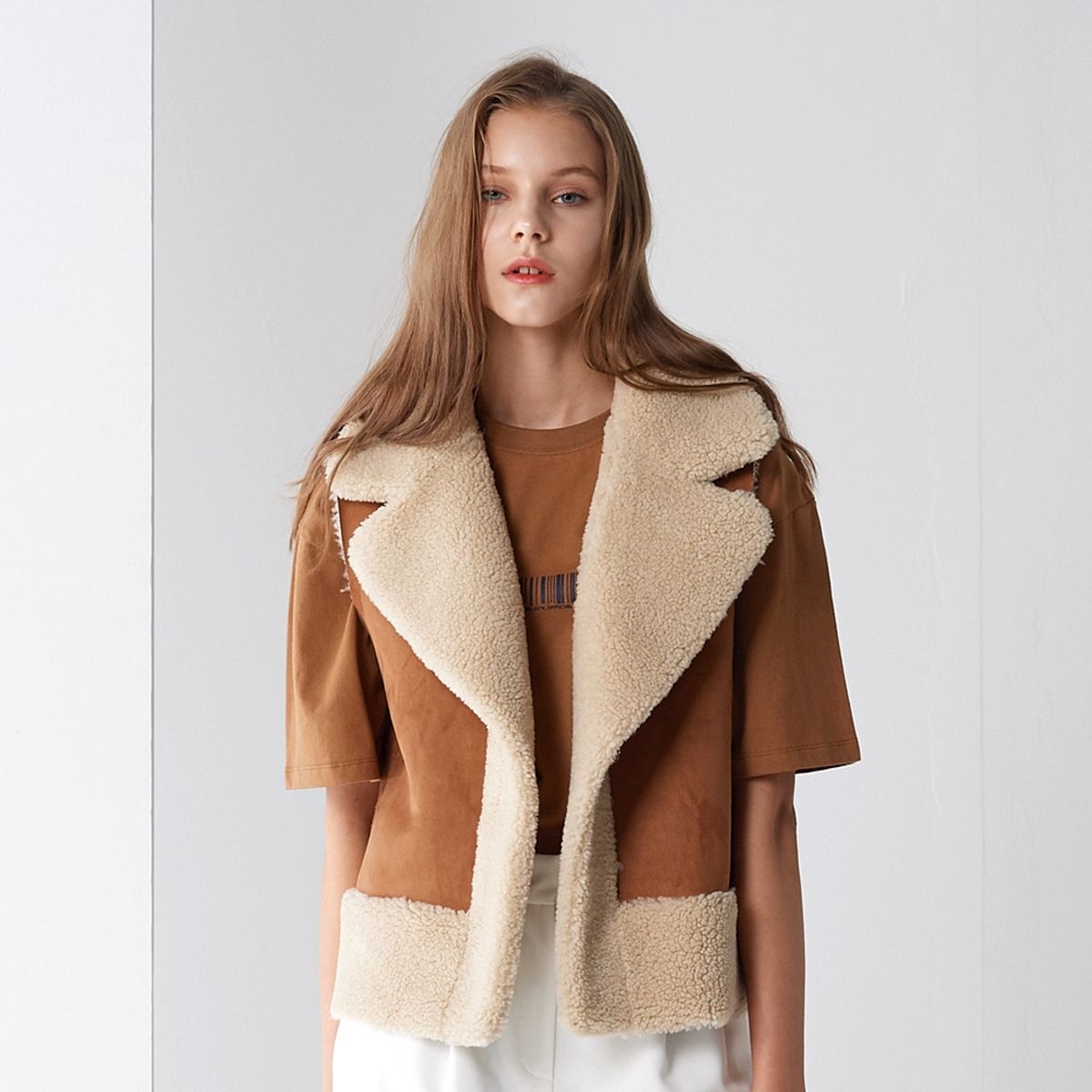 핀블랙(PINBLACK) LAYERED MUSTANG VEST BEIGE