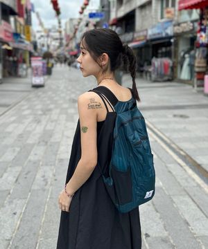 초경량 포켓 폴딩 백팩 24L - 블루