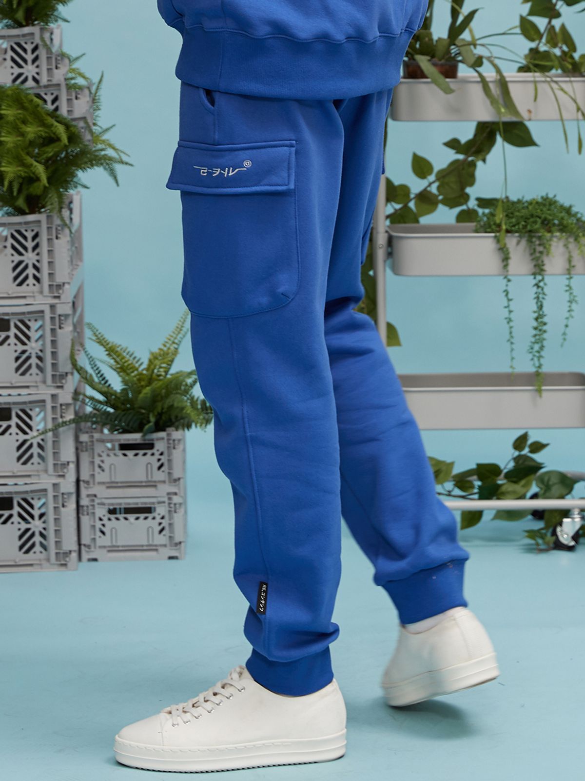 리플레이컨테이너(REPLAY CONTAINER) RC pocket jogger pants (cobalt blue)