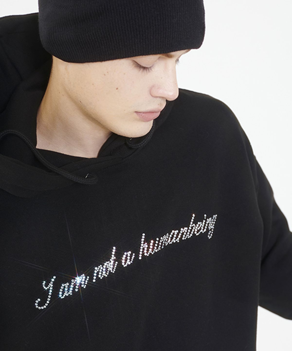 아임낫어휴먼비잉(I AM NOT A HUMAN BEING) Rhinestone Hoody - Black