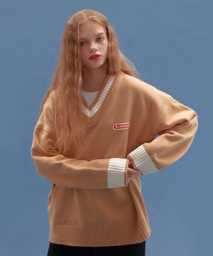 베이직 브이넥 니트 스웨터_베이지