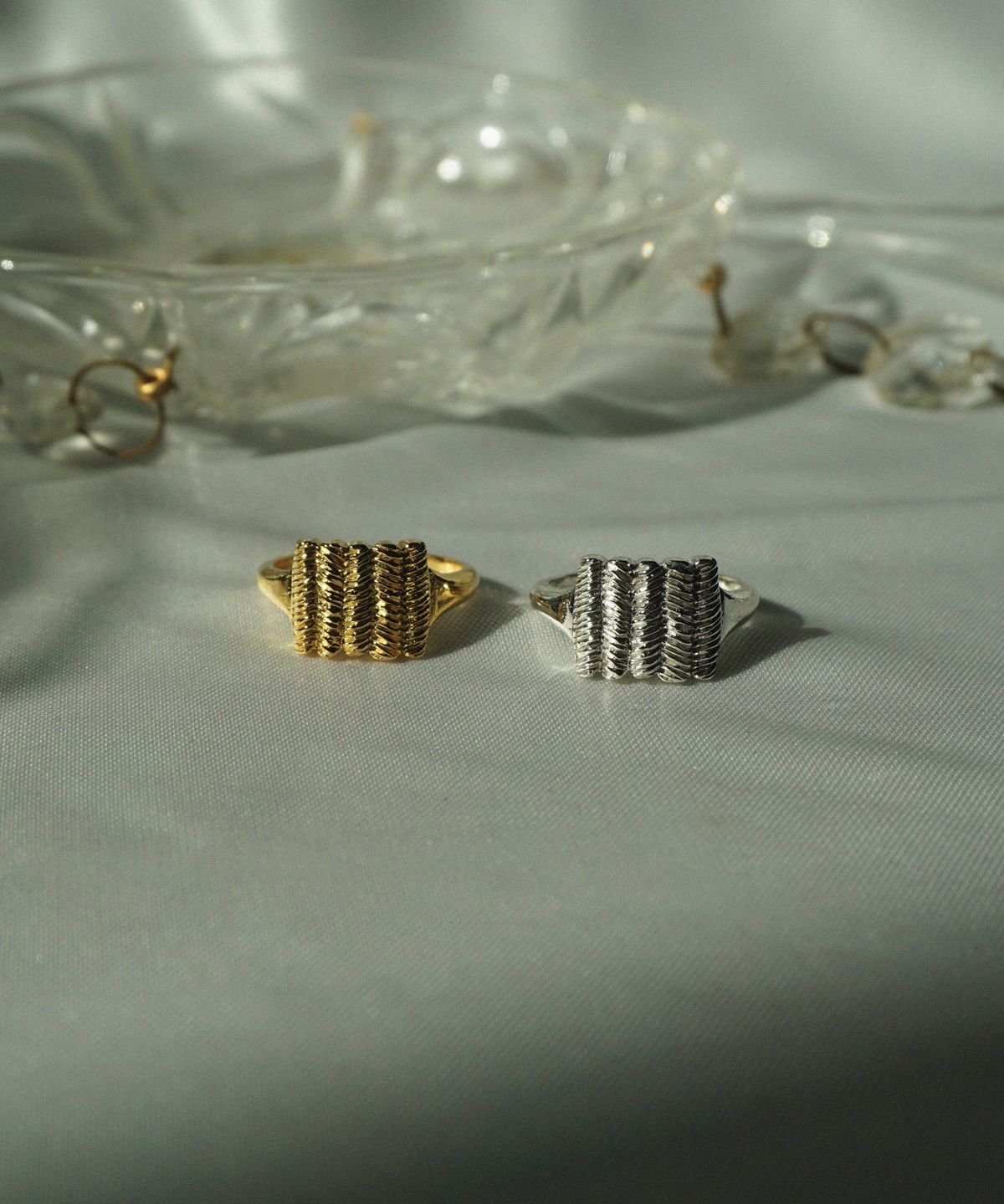 비자르 주얼리(BIZARRE JEWELRY) 길로쉐 반지