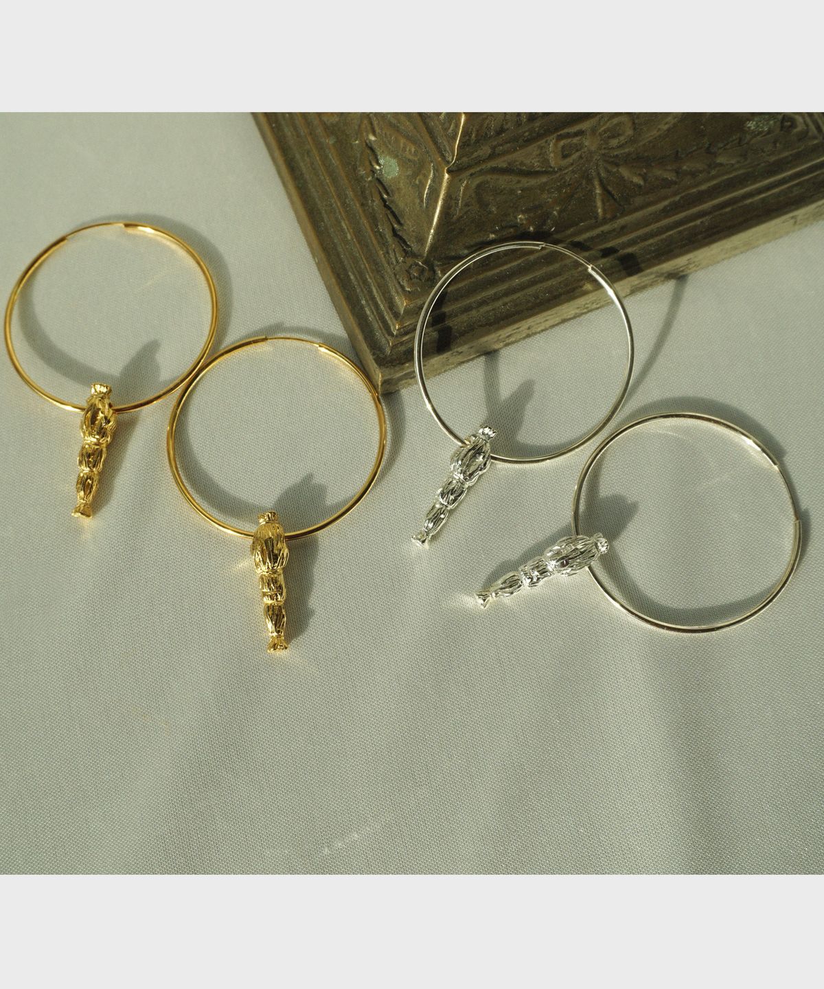 비자르 주얼리(BIZARRE JEWELRY) 커버링 귀걸이 S