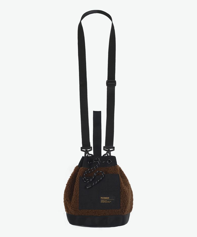 FLEECE BUCKET BAG (BROWN)