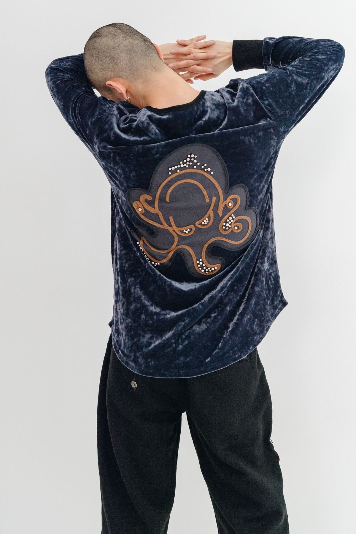 모빈스알(MOVINS.R) AXIO DARK MOON VELVET TOP HTR GREY