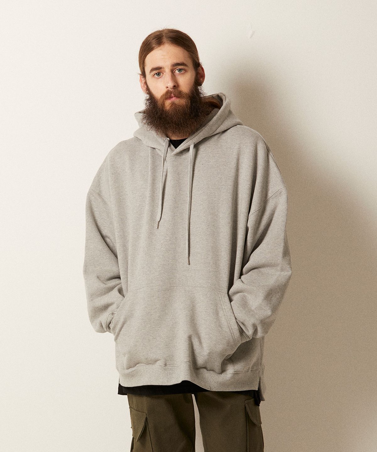 카고브로스(CARGOBROS) 라벨 로고 후드티 (그레이)