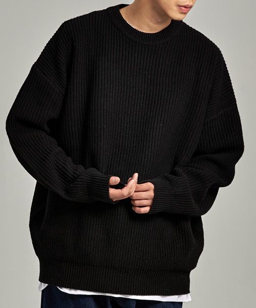 MUSINSA TAKEASY LAMBSWOOL CREWNECK OVERSIZED SWEATER (BLACK)
