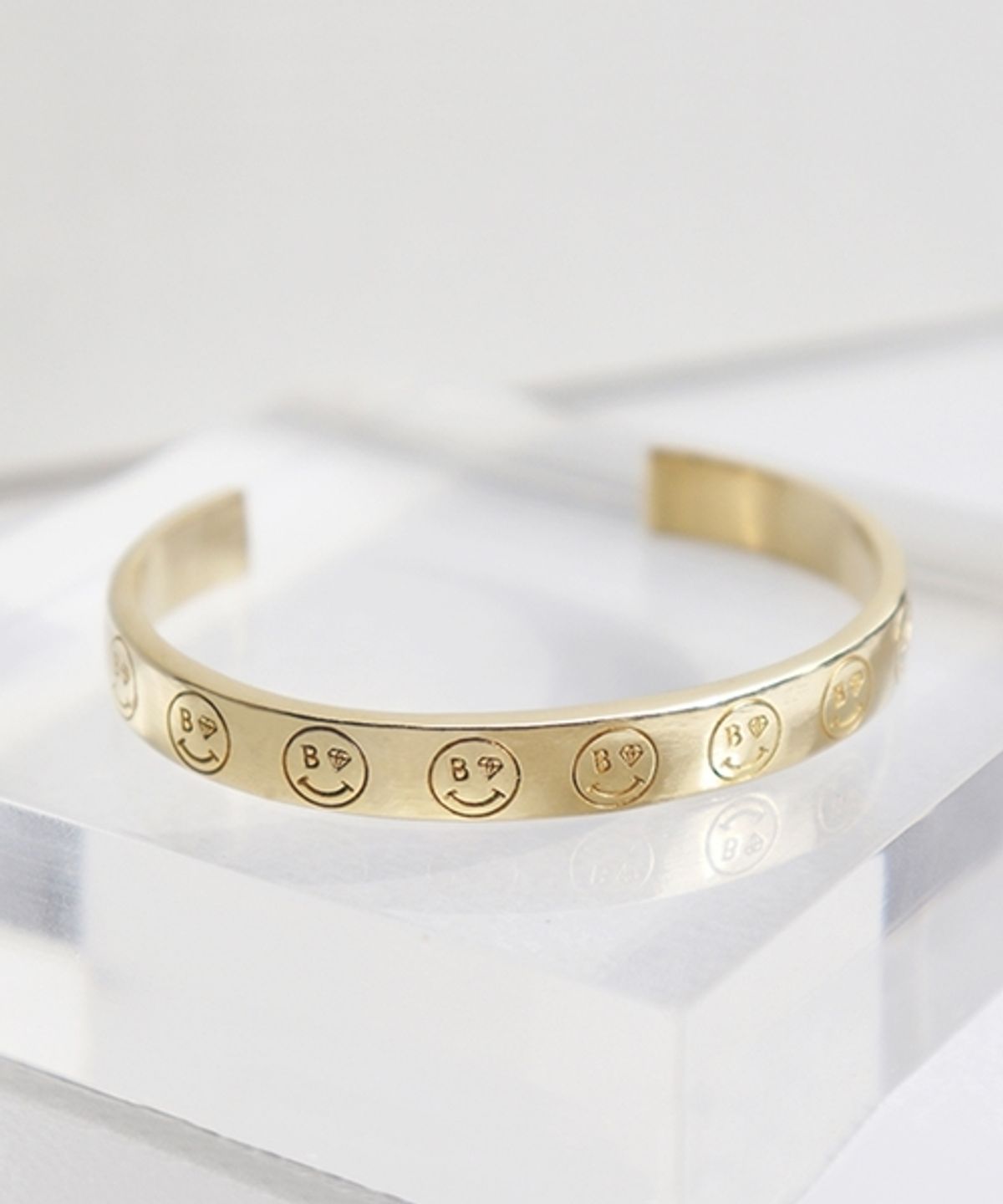 봉보(BONBEAU) smile line up open gold bangle Bracelet 스마일 라인업 골드 뱅글팔찌