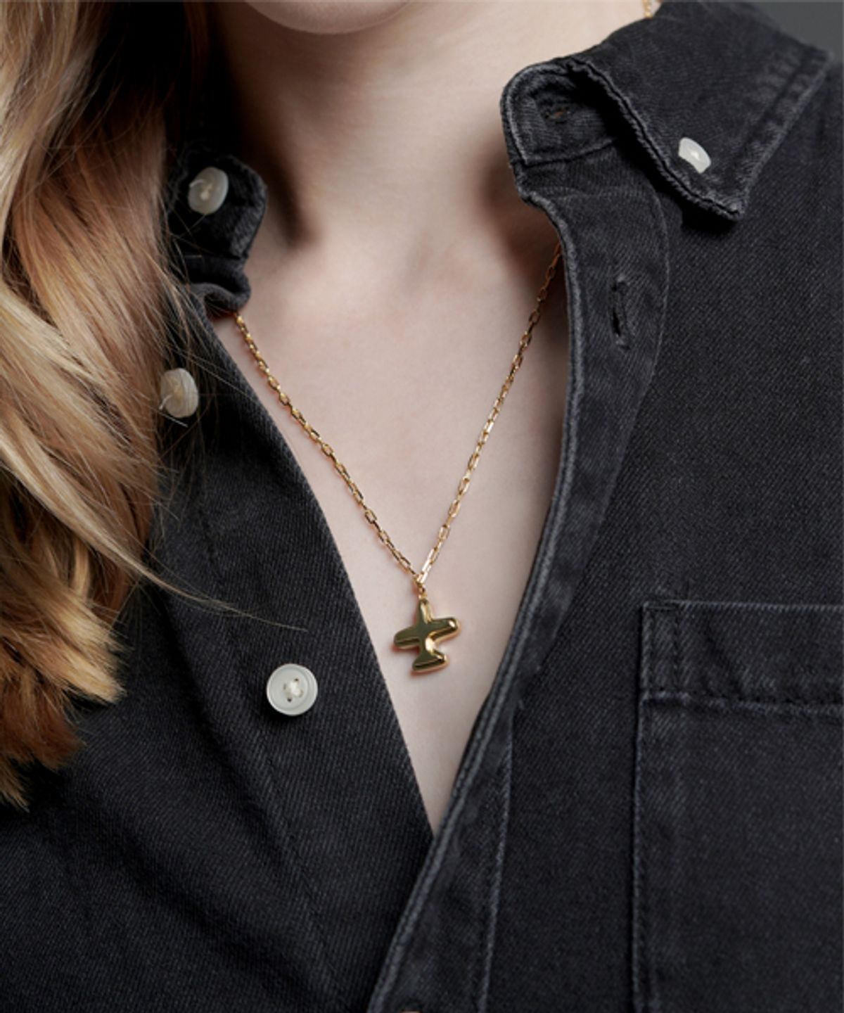 봉보(BONBEAU) Bright airplane pendant gold Necklace 시그니처 비행기 팬던트목걸이