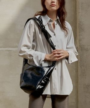 REBORN BAG SMALL (SHINY BLACK PEPPER)