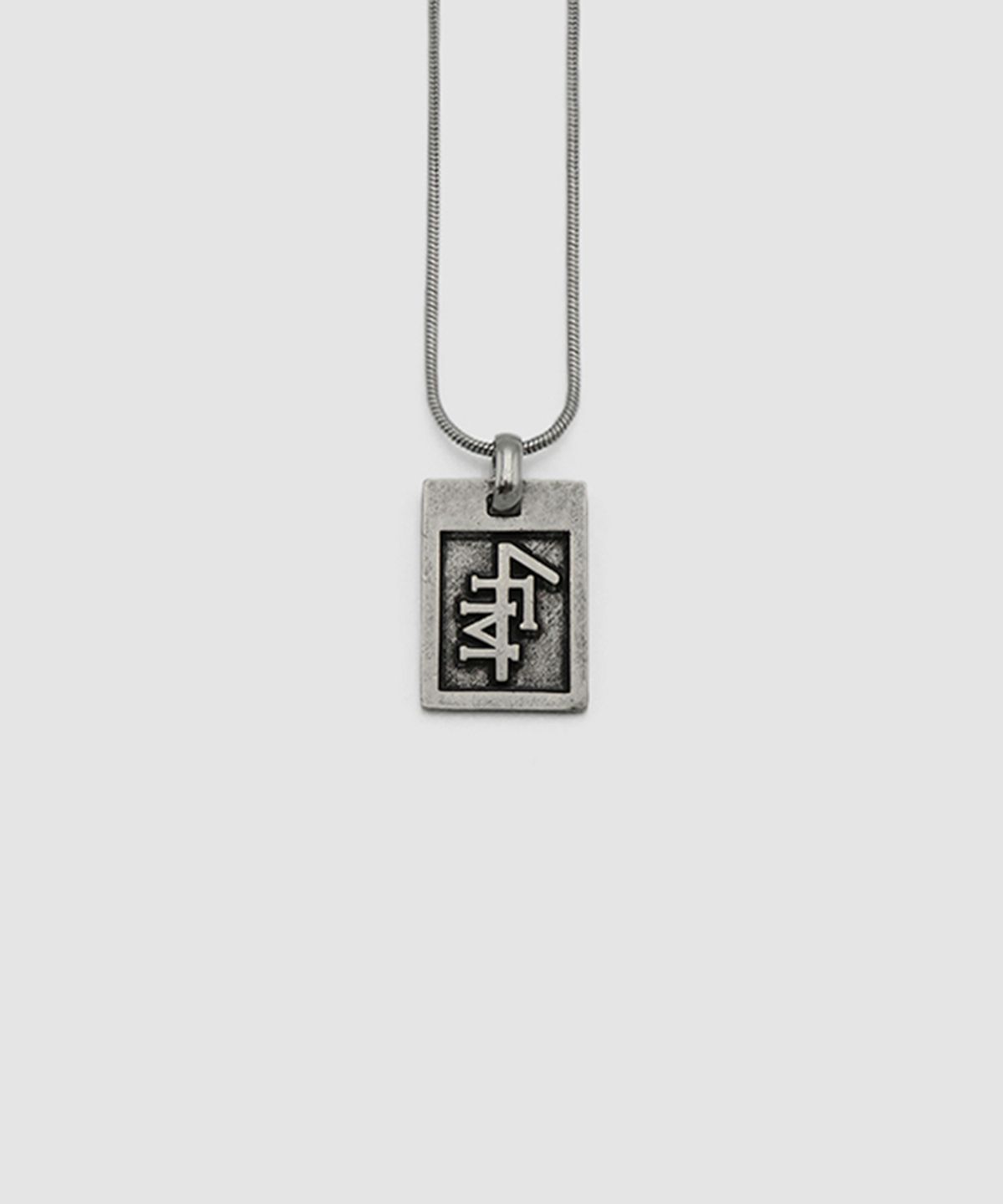 포콤마(FOURCOMMA) 4FM LOGO NECKLACE