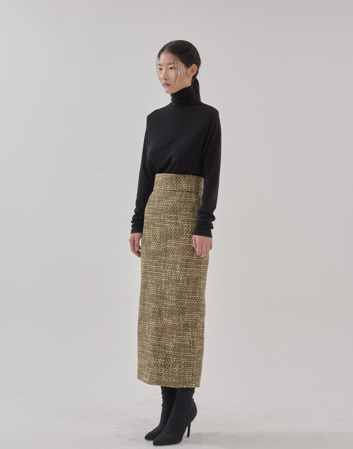 고목(KOMOK) Olive tweed skirts