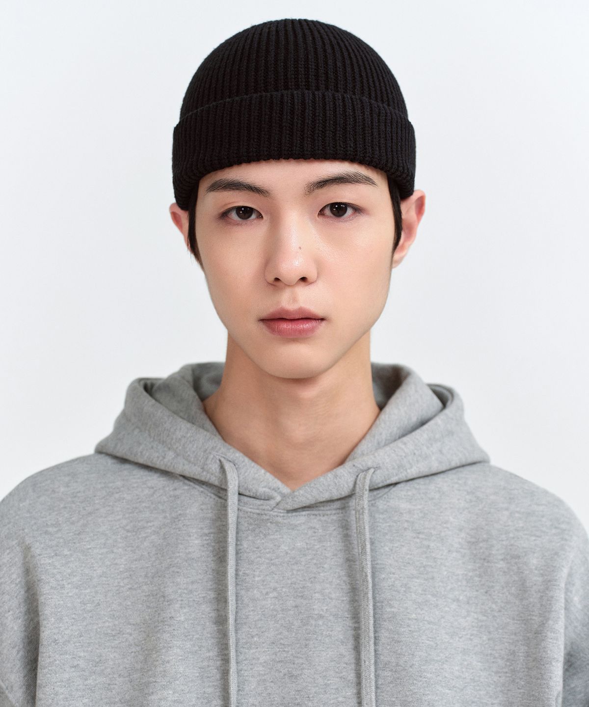 무신사 스탠다드(MUSINSA STANDARD) 니트 워치 캡 [블랙]