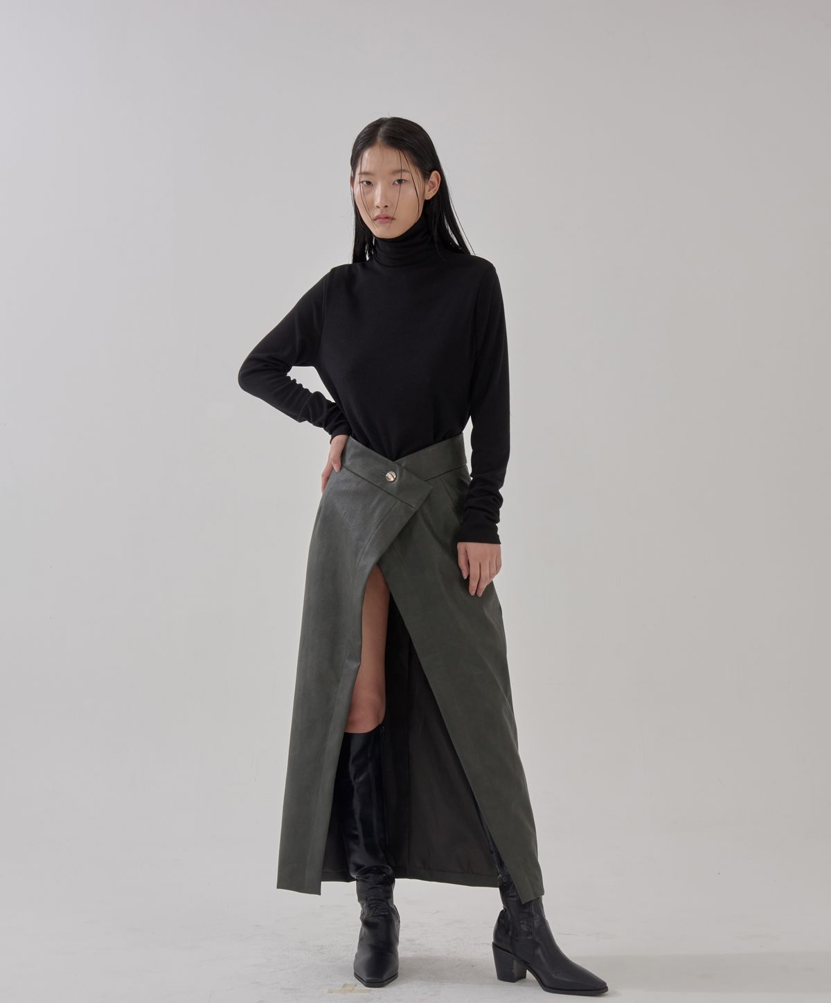 고목(KOMOK) 여밈 스커트 (Layered skirts-Deep green)