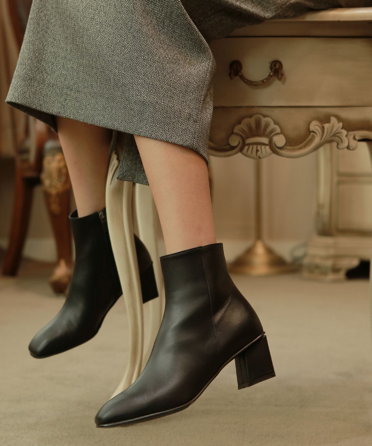 프리플라(FRI FLA) 19B611 black ankle