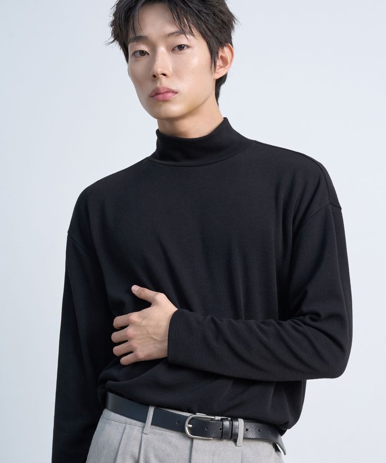 베이직 터틀넥 폴라 니트_블랙