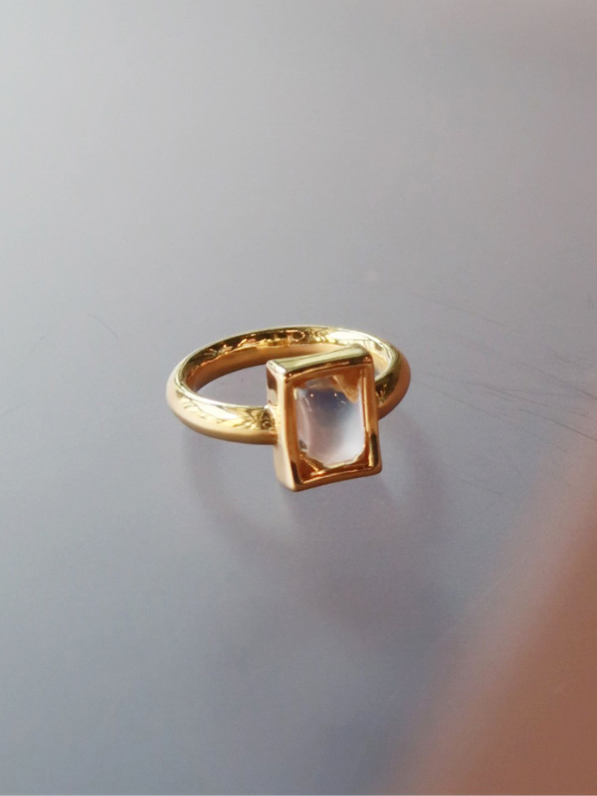 마호가니(MAHOGANI) QUARTZ RECTANGLE RING