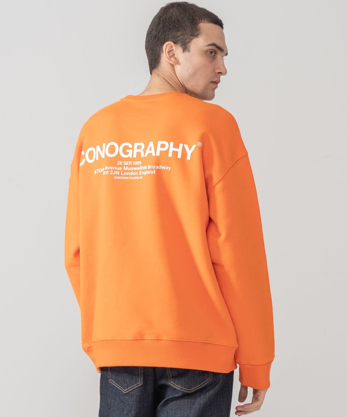 아이코노그라피(ICONOGRAPHY) 900G 헤비코튼 볼륨프린트 LONDON ADDREES DOR