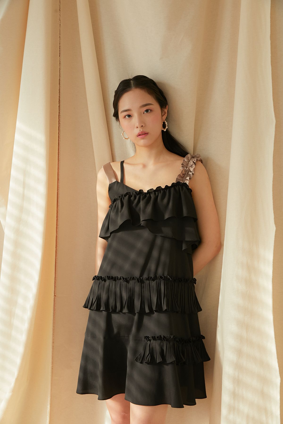 디어류(DEARYU) 캉캉 주름 원피스#블랙