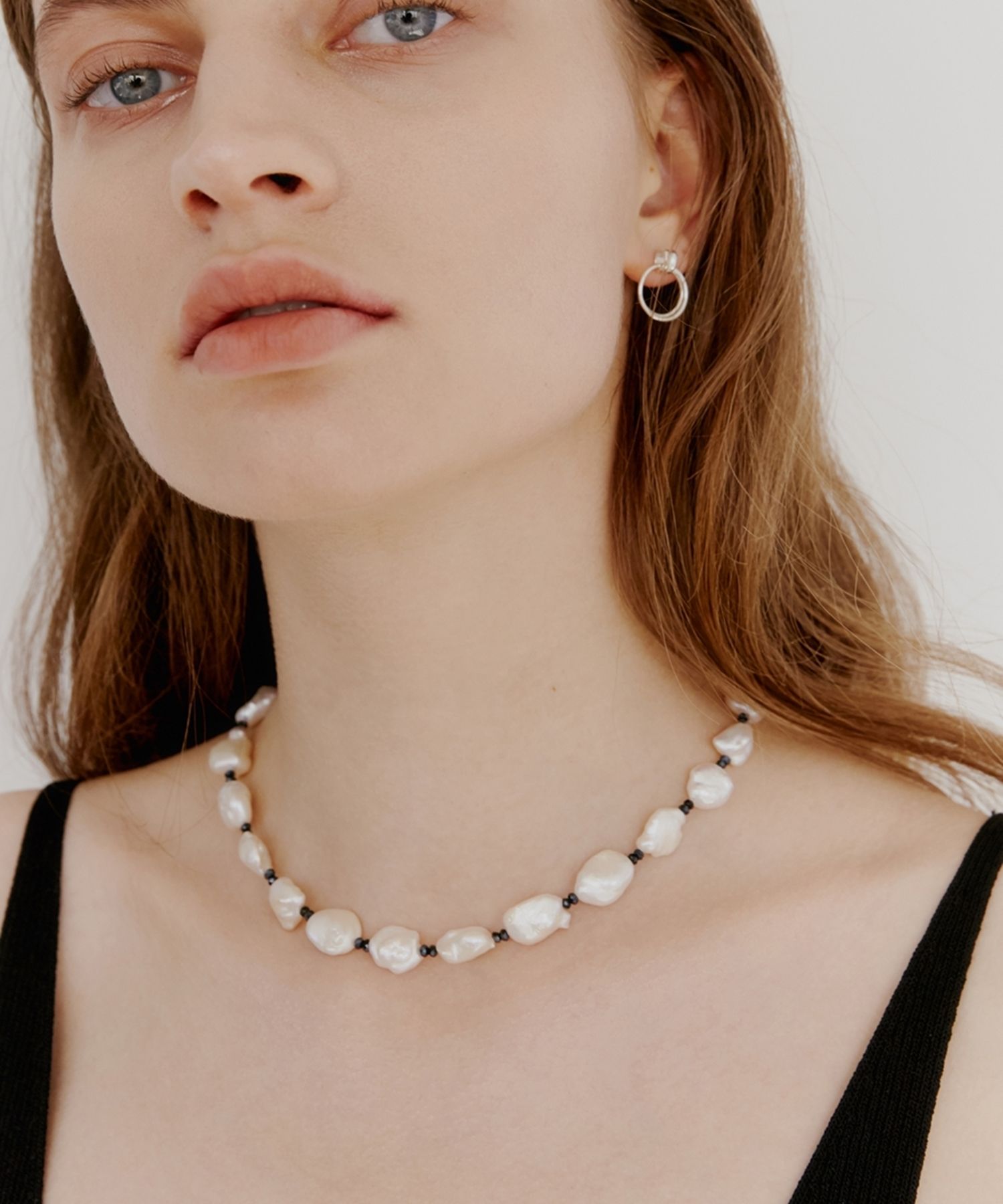 ★人氣★LOVE ME MONSTER★Clip & Pearl Necklace MUSINSA | LOVE ME MONSTER Crystal & Pearl Necklace