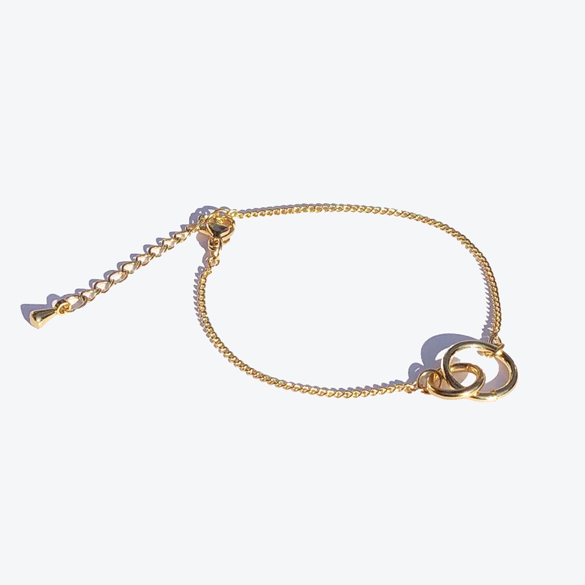 러쉬오프(RUSH OFF) Double Circle Pendant Gold  Bracelet/ 써지컬스틸 더블 써클 펜던트 골드팔찌