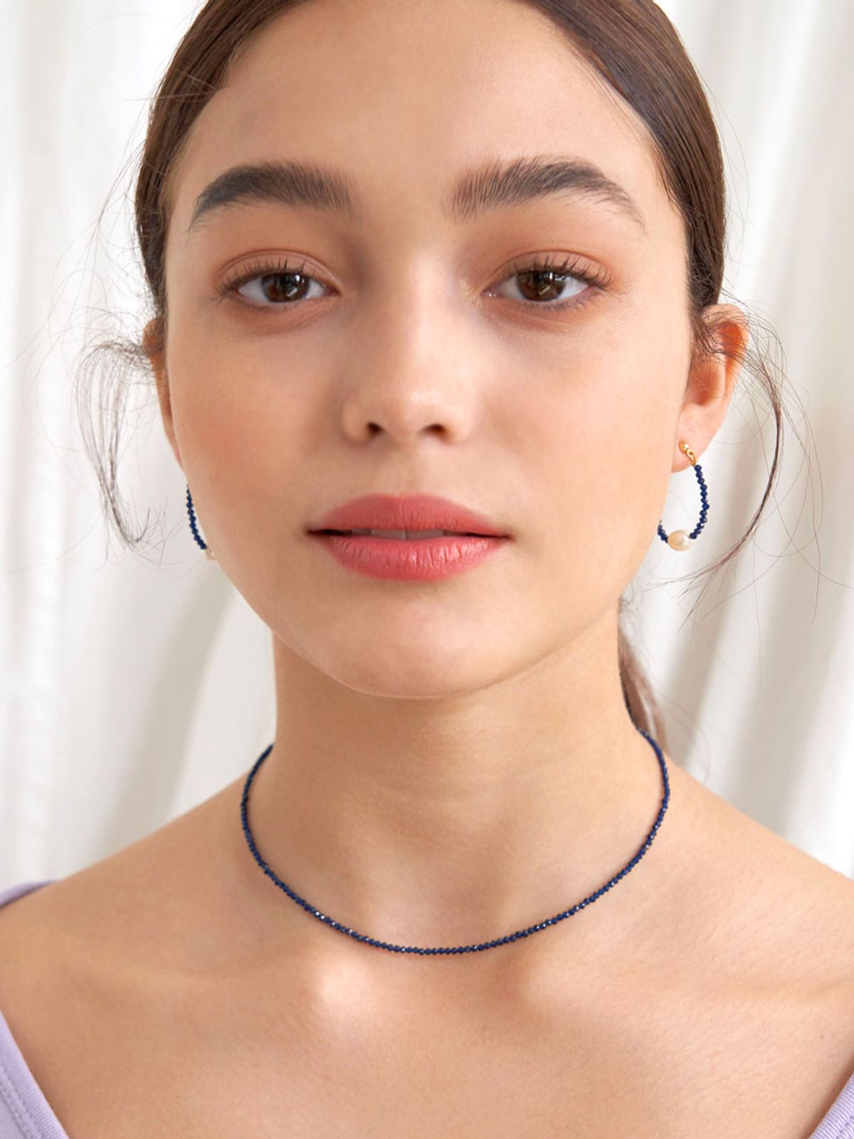 카인더베이비(KINDABABY) navy glass necklace