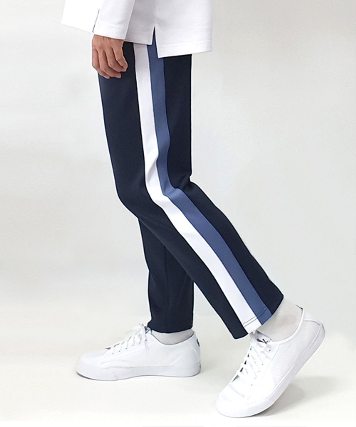 해즈(HAZ) 에이치테크 멀티스트라이프 스포츠 슬림 트랙팬츠_NAVY+WH/BG