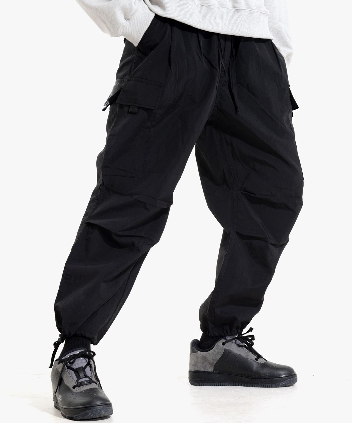피스메이커(PIECE MAKER) NYLON 2 TUCK POCKET PANTS (BLACK)
