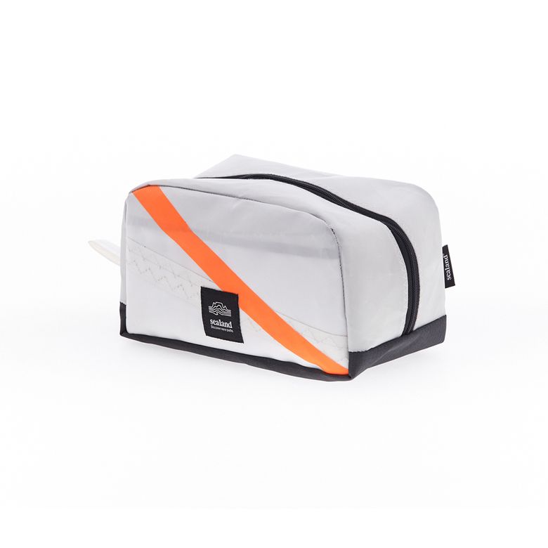 Sealand_Toastie L_Retro