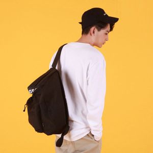 매트 백팩 블랙