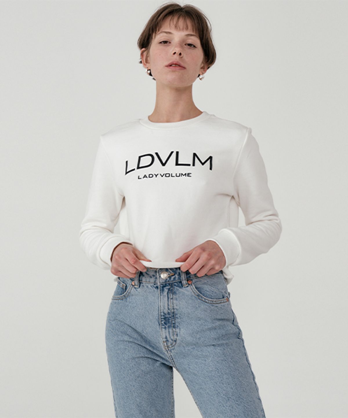 레이디 볼륨(LADY VOLUME) Logo crop MTM_white