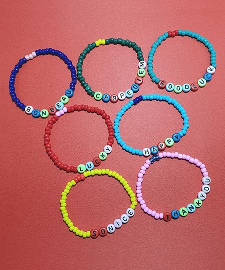 Initial color beads bracelet 컬러 이니셜 비즈팔찌 7color