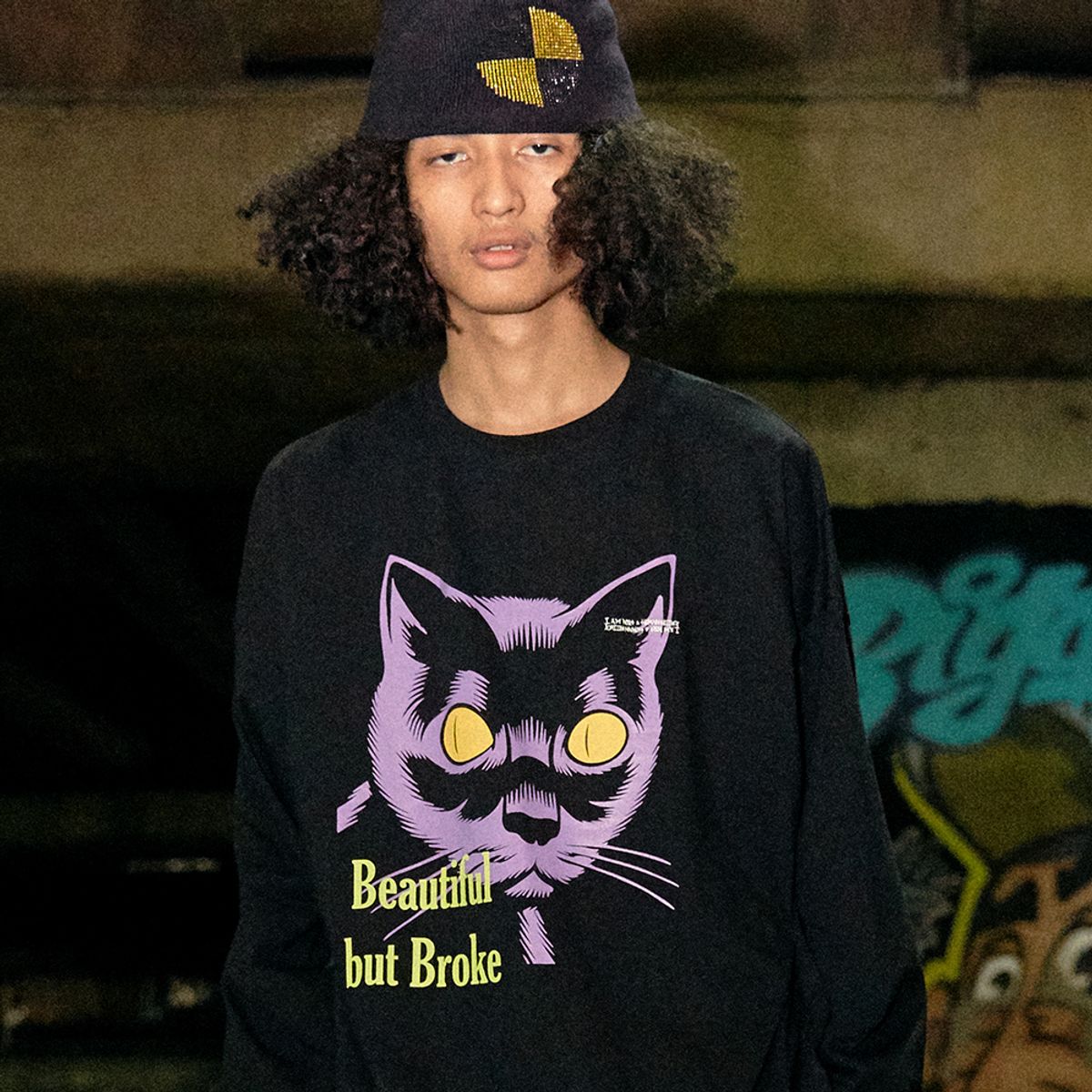 아임낫어휴먼비잉(I AM NOT A HUMAN BEING) The Cat Face Long Sleeve T-Shirt - BLACK