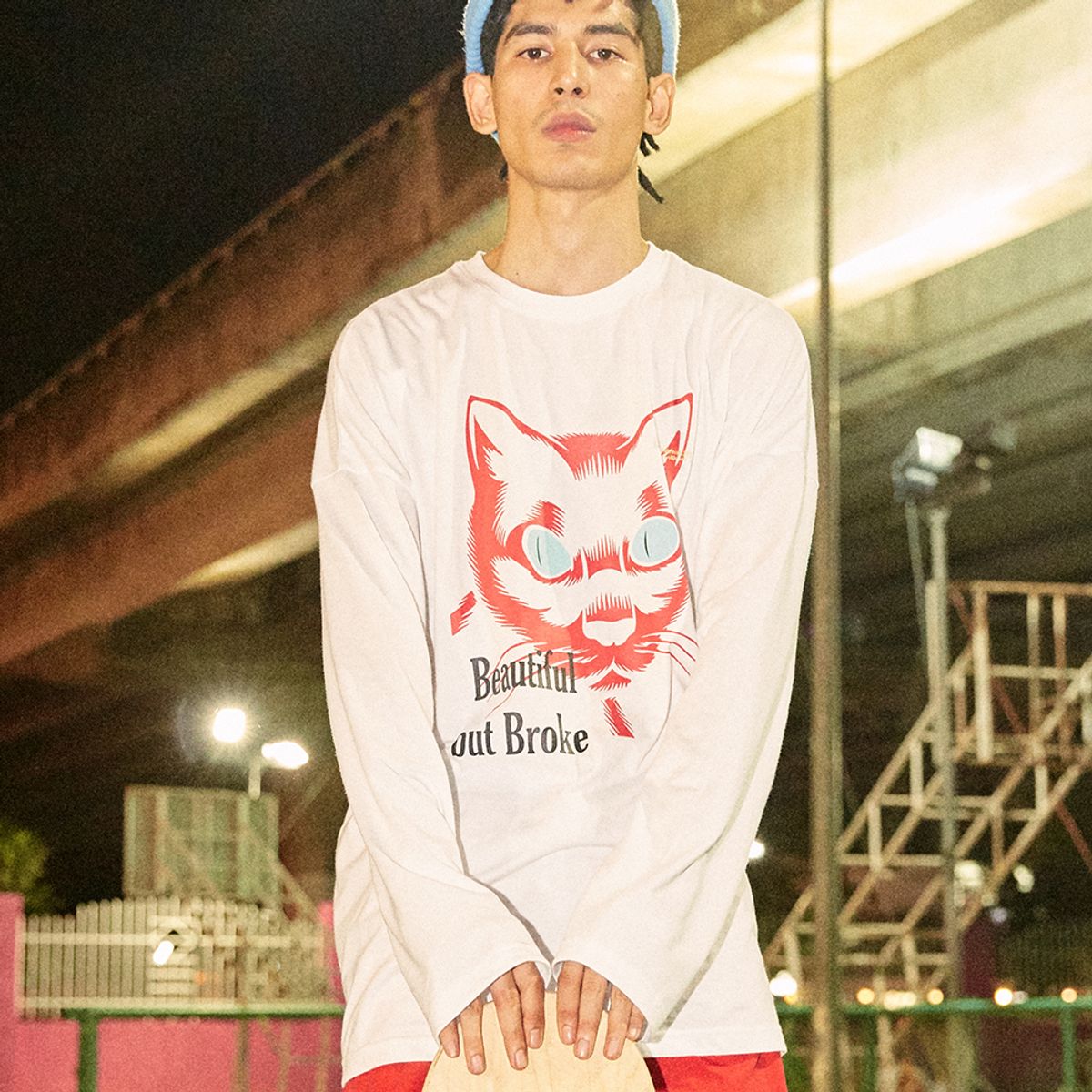아임낫어휴먼비잉(I AM NOT A HUMAN BEING) The Cat Face Long Sleeve T-Shirt - WHITE