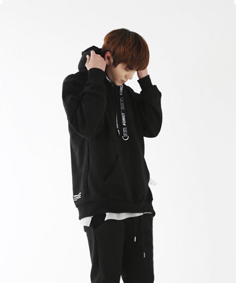 EASY String Hoodie Black ver.1
