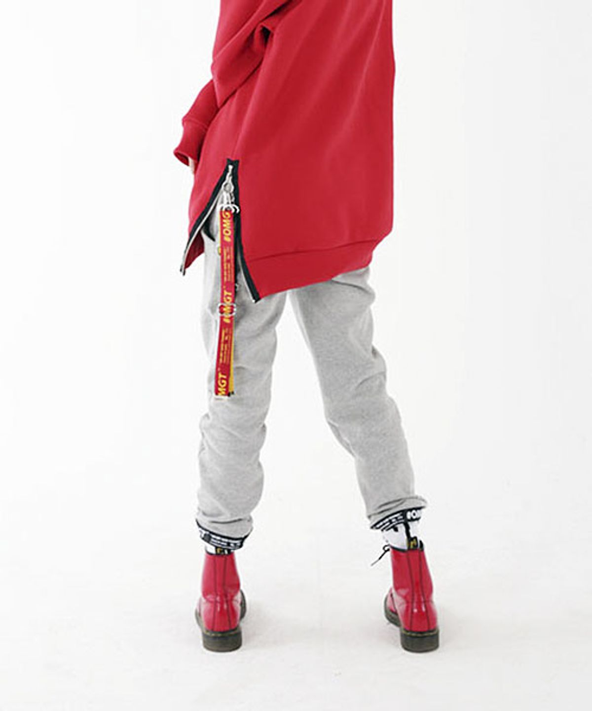 오엠지티(OMGT) EASY String Pants Gray