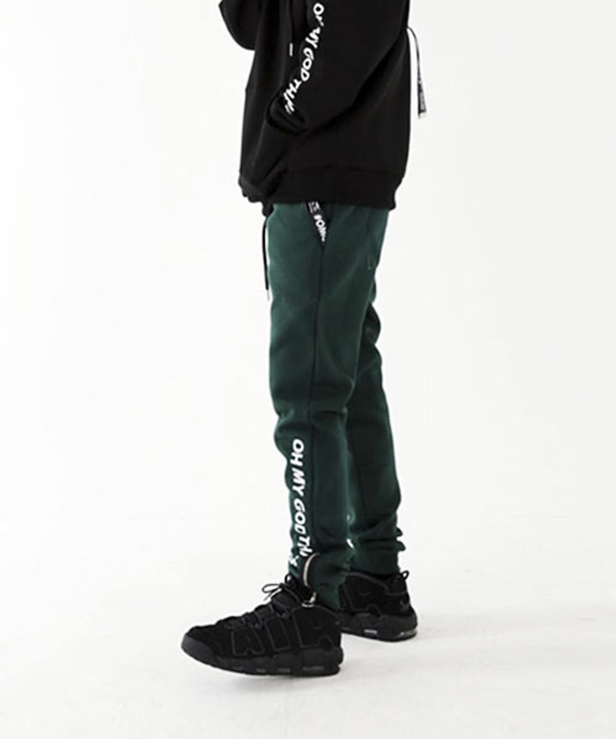 오엠지티(OMGT) God Thanks Zipup Pants Deep Green