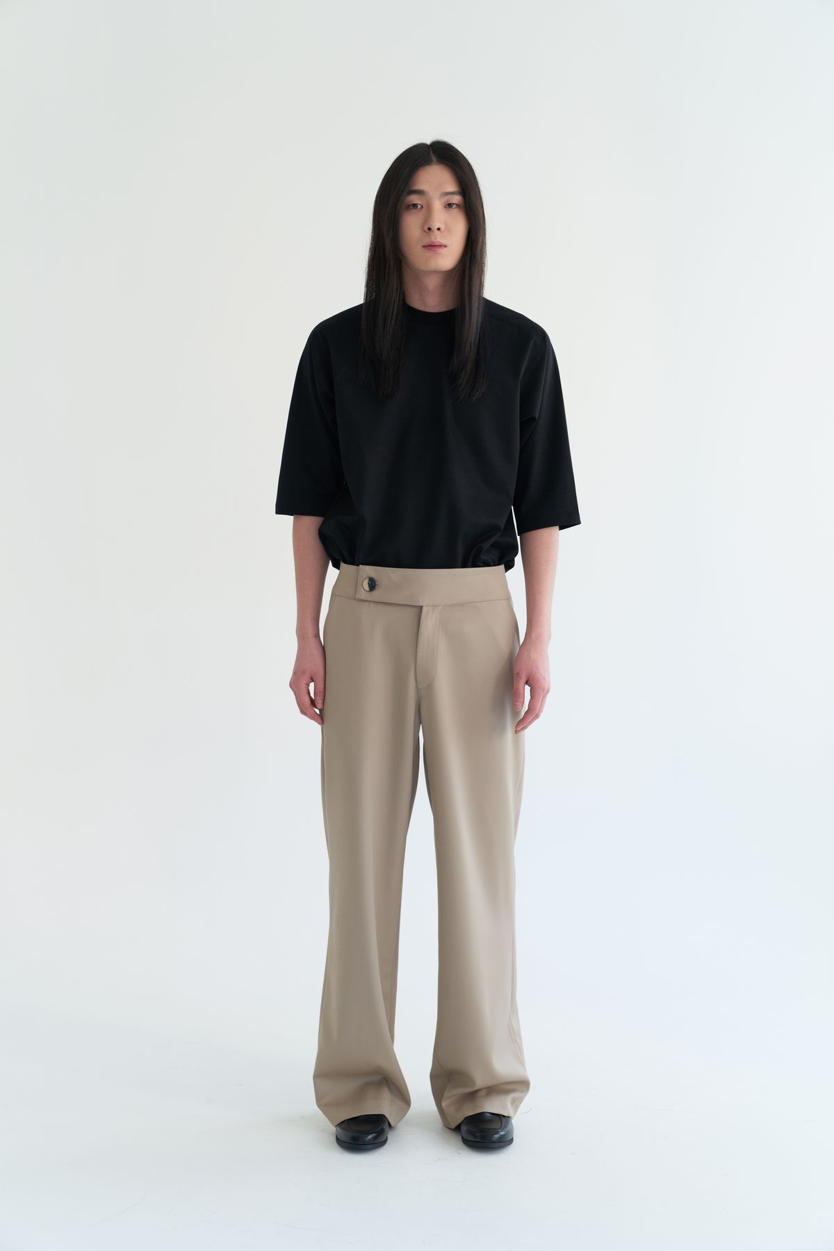 고목(KOMOK) 창과 문 티셔츠 (Black)-남